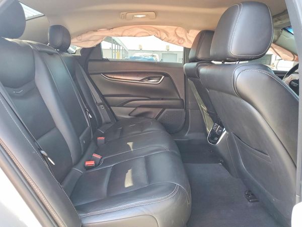 2019 CADILLAC XTS Luxury