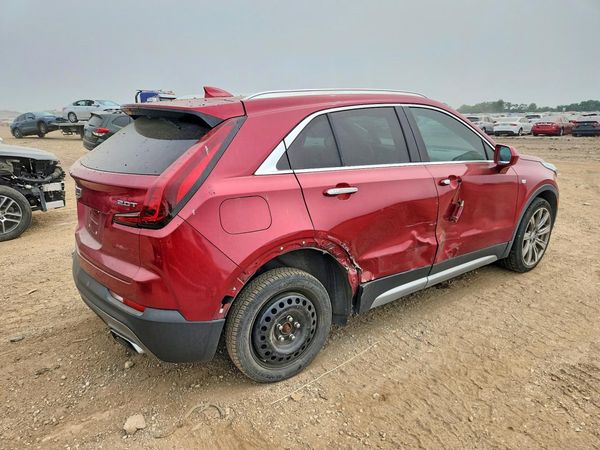 2019 CADILLAC XT4