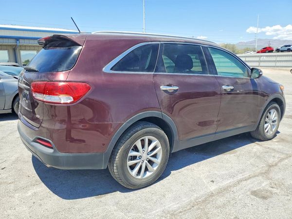 2017 KIA SORENTO L, LX