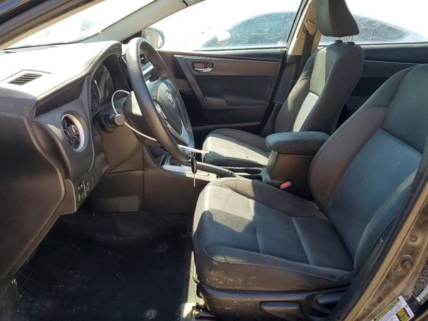 2017 TOYOTA COROLLA