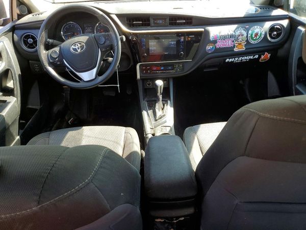 2017 TOYOTA COROLLA