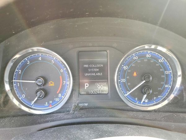 2017 TOYOTA COROLLA
