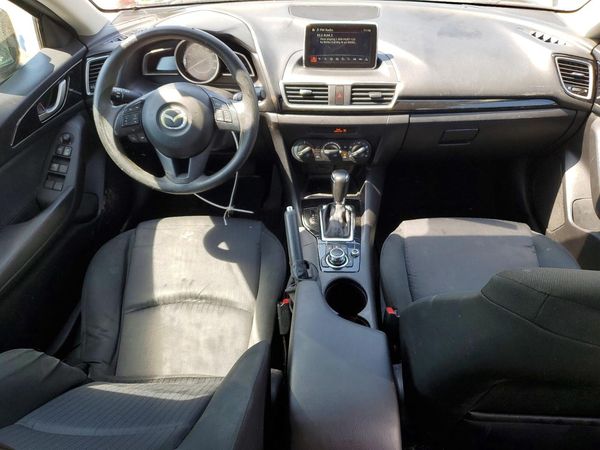 2015 MAZDA 3