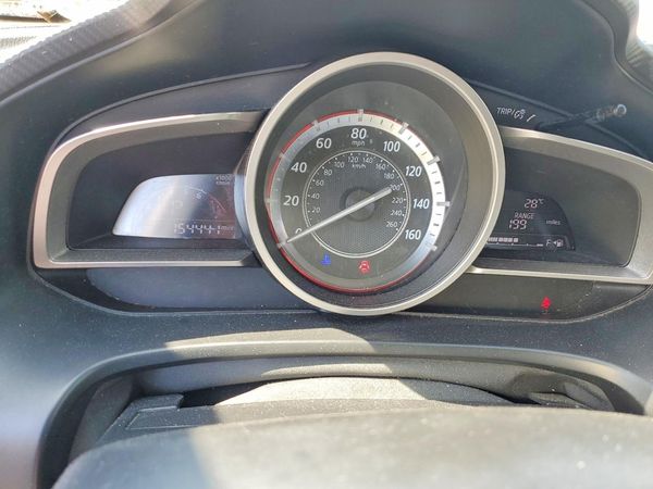 2015 MAZDA 3