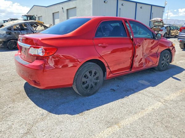 2013 TOYOTA COROLLA