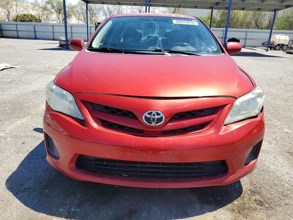 2013 TOYOTA COROLLA