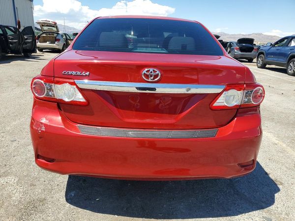 2013 TOYOTA COROLLA