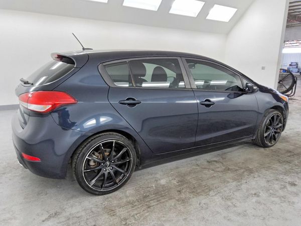 2017 KIA FORTE LX