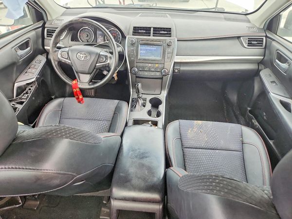 2015 TOYOTA CAMRY