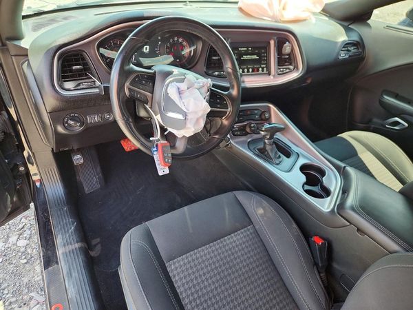 2019 DODGE CHALLENGER SXT