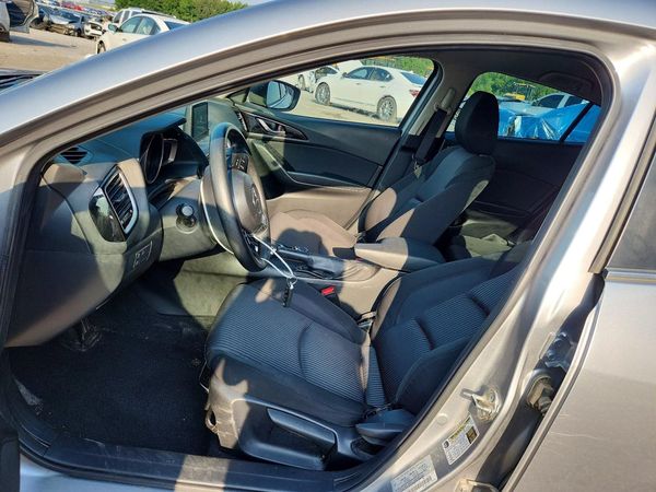 2016 MAZDA 3 Sport/GX