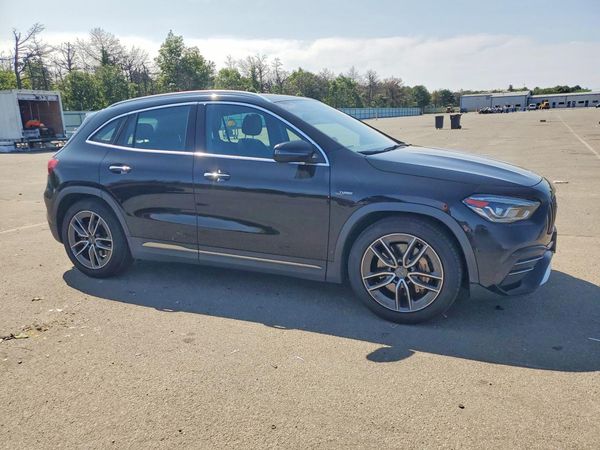 2022 MERCEDES-BENZ GLA AMG GLA35