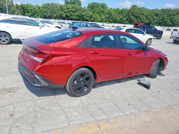 2026 HYUNDAI ELANTRA
