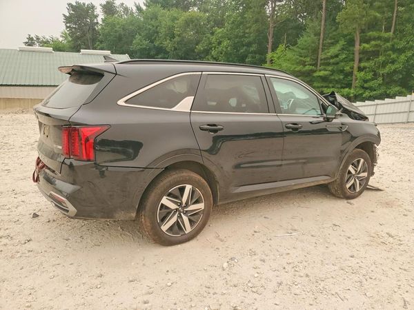 2021 KIA SORENTO