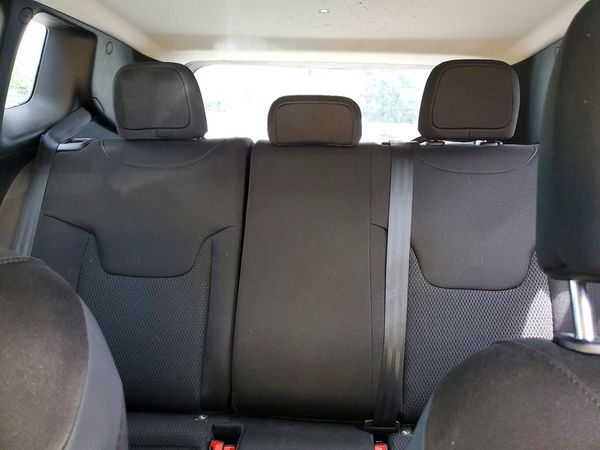 2018 JEEP RENEGADE LATITUDE 4X2