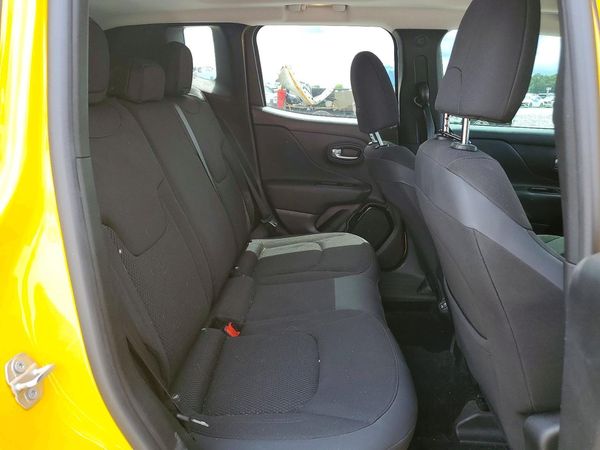 2018 JEEP RENEGADE LATITUDE 4X2