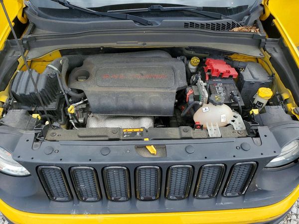 2018 JEEP RENEGADE LATITUDE 4X2