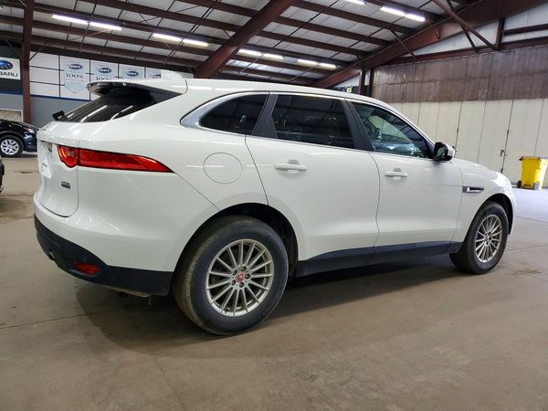 2019 JAGUAR F-PACE