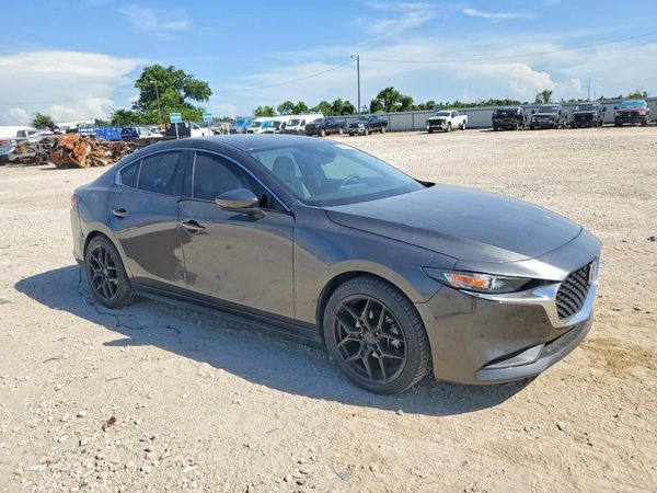 2019 MAZDA 3