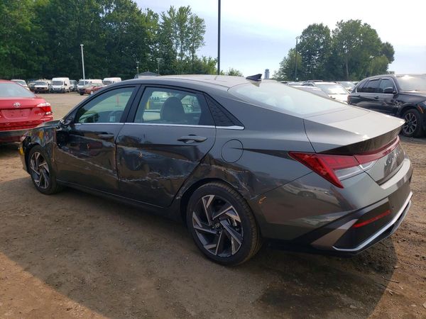 2024 HYUNDAI ELANTRA