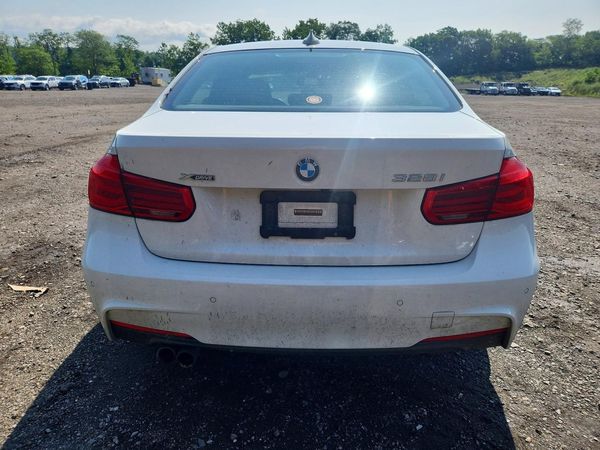 2016 BMW 328