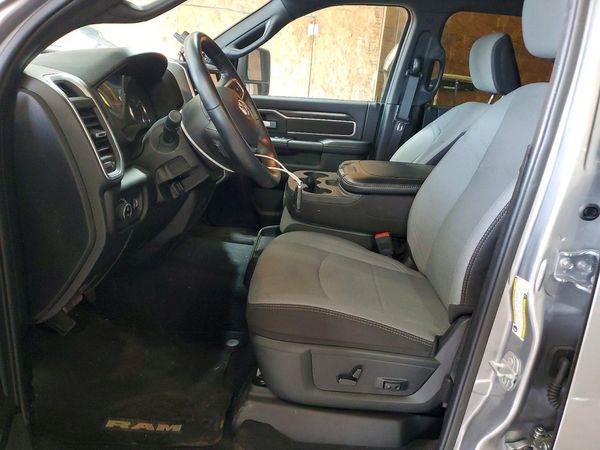 2024 RAM 2500 BIG HORN CREW CAB 4X4