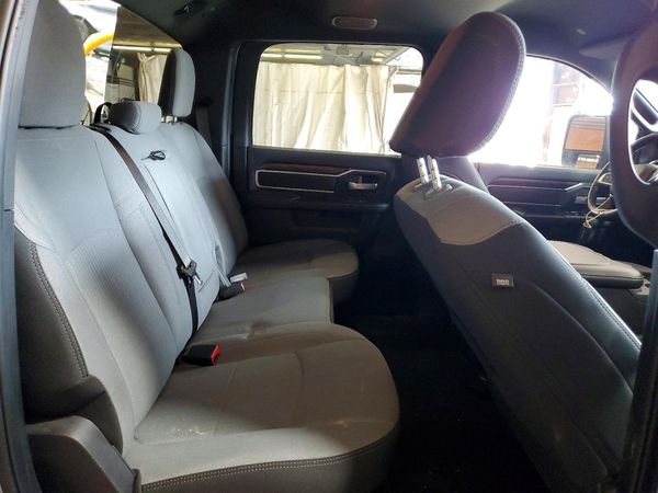2024 RAM 2500 BIG HORN CREW CAB 4X4