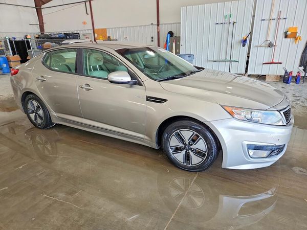2013 KIA OPTIMA LX
