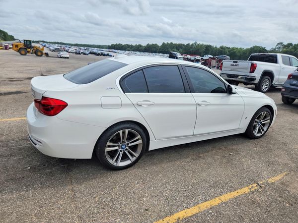2018 BMW 330E