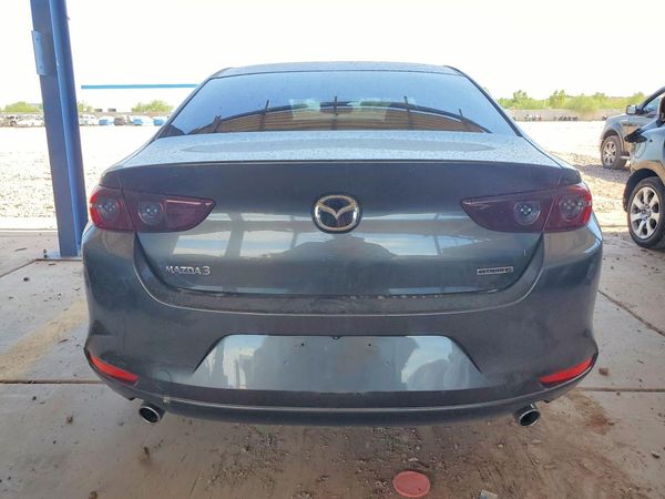 2021 MAZDA 3