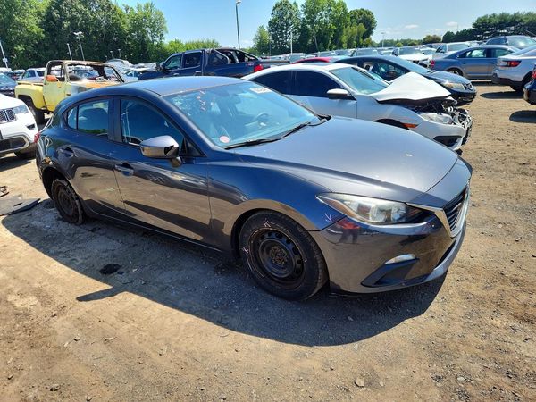 2015 MAZDA 3 Sport/GX