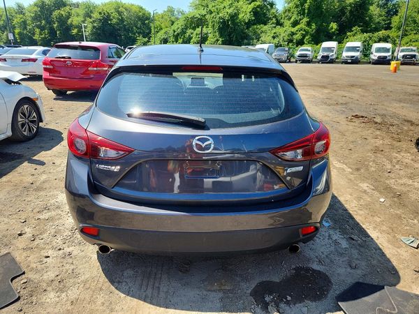 2015 MAZDA 3 Sport/GX