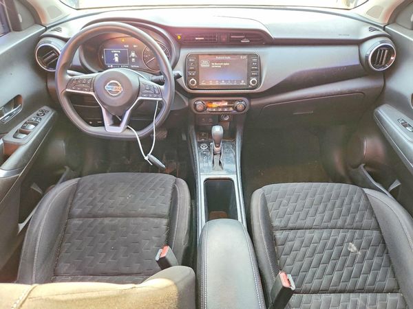 2021 NISSAN KICKS