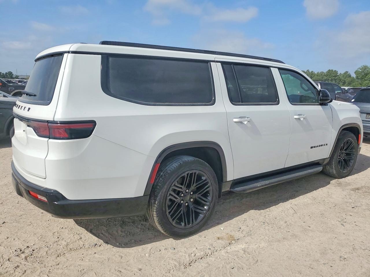 2024 JEEP WAGONEER L SERIES II 4X4