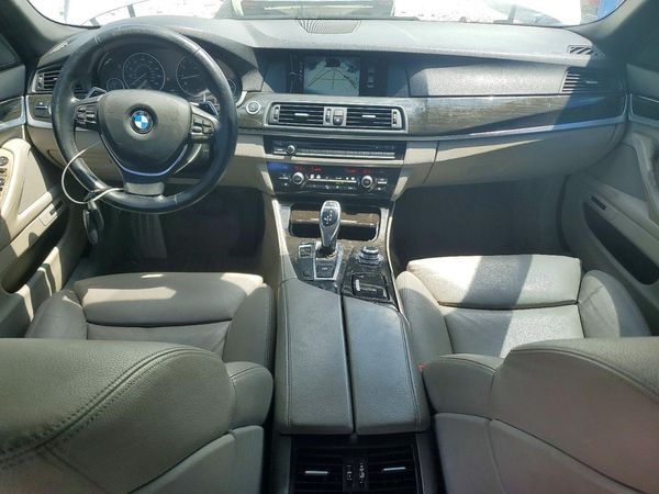 2012 BMW 550