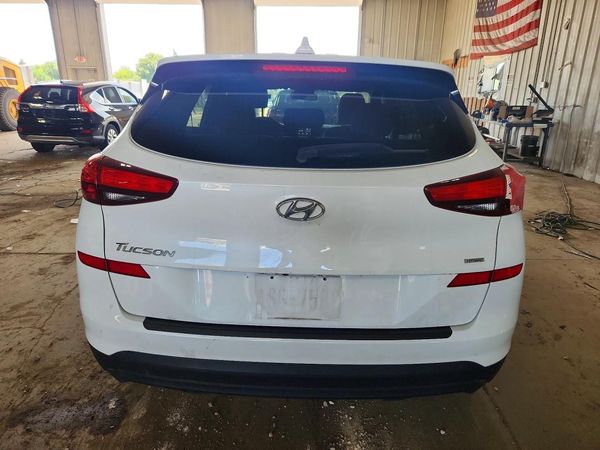 2021 HYUNDAI TUCSON SE
