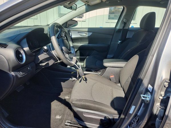 2022 KIA FORTE FE, LXS