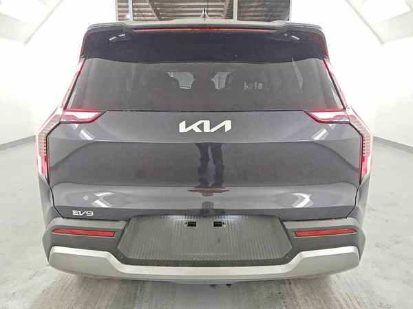 2026 KIA EV9 Light LR — DIRR
