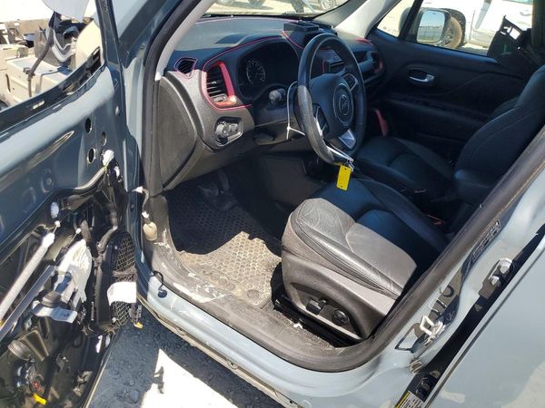 2018 JEEP RENEGADE TRAILHAWK 4X4