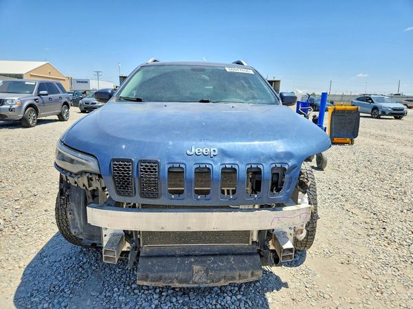 2020 JEEP CHEROKEE LATITUDE PLUS 4X4