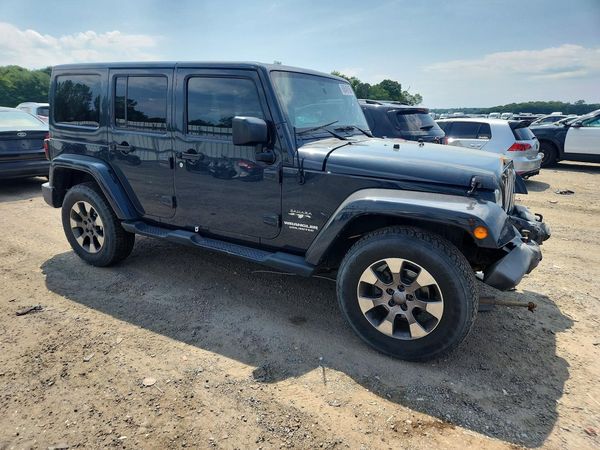 2017 JEEP WRANGLER UNLIMITED SAHARA 4X4