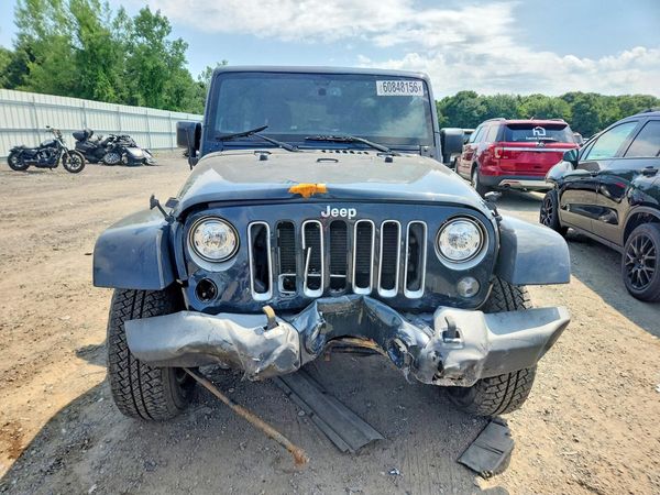 2017 JEEP WRANGLER UNLIMITED SAHARA 4X4
