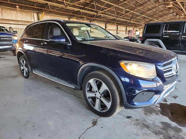 2016 MERCEDES-BENZ GLC GLC300