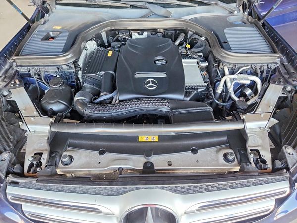 2016 MERCEDES-BENZ GLC GLC300