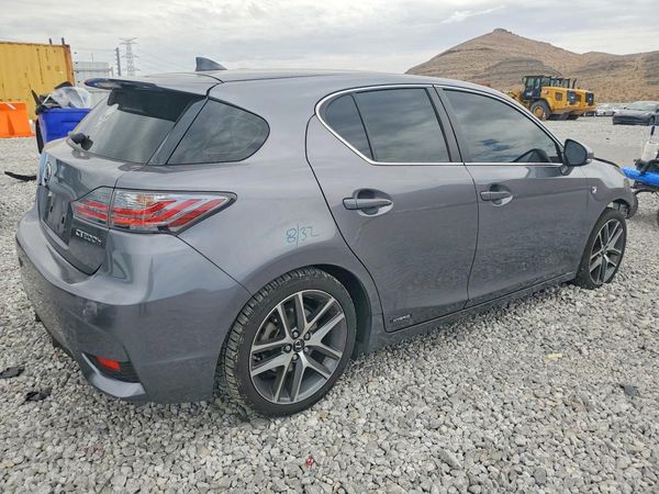 2017 LEXUS CT 200h