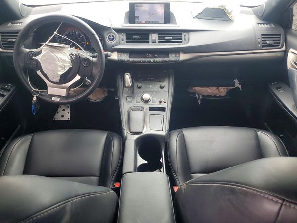 2017 LEXUS CT 200h