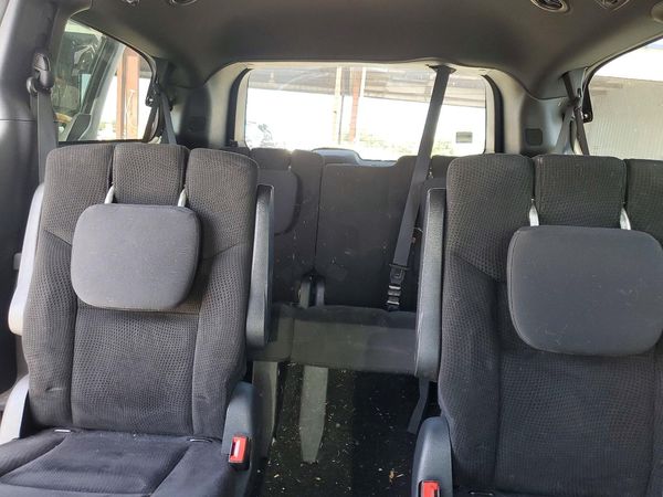 2019 DODGE GRAND CARAVAN SE