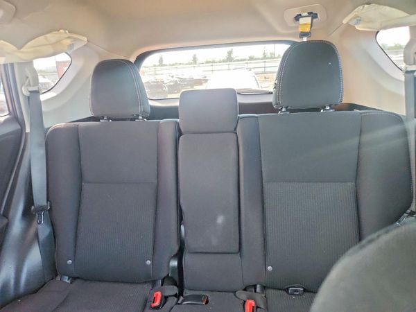 2015 TOYOTA RAV4 XLE (M Grade)