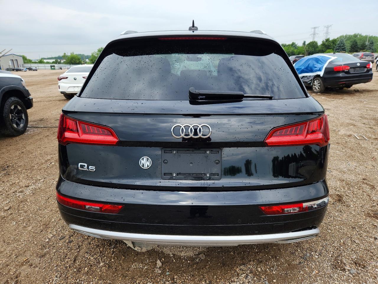 2020 AUDI Q5 quattro Premium Plus