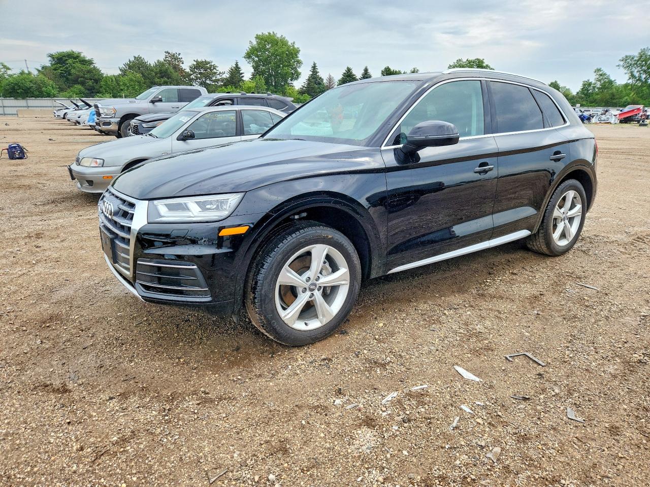 2020 AUDI Q5 quattro Premium Plus